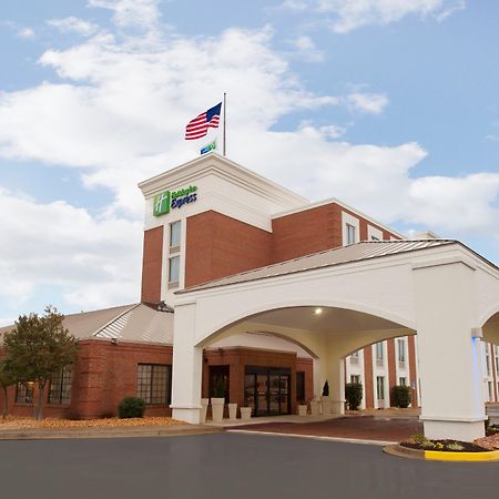 Holiday Inn Express Fredericksburg - Southpoint By Ihg Exteriér fotografie